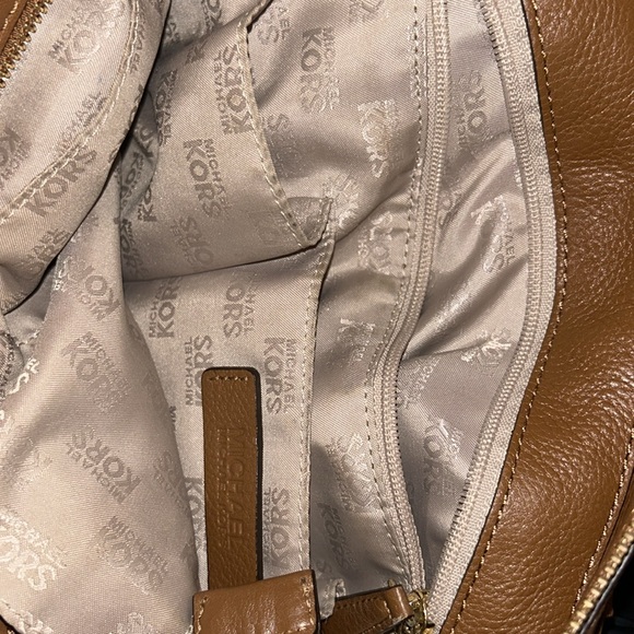 Used Michael Kors bag - Picture 7 of 8